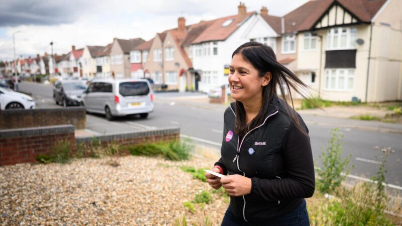 Lisa Nandy delivering leaflets in Uxbridge 